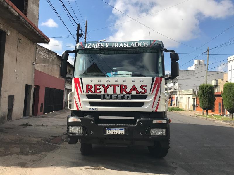 ALQUILER DE CAMIÓN CON HIDROGRÚA DE 38 TONELAMETROS CON SEMIRREMOLQUE (EQ48)